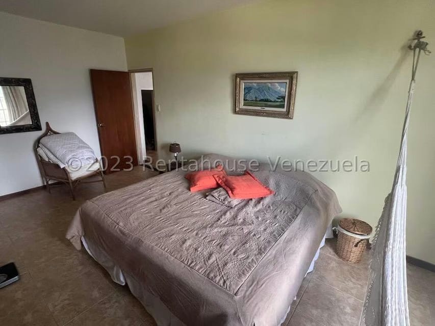 Casa (Multipes Niveles) en Venta en Parque Caiza, Distrito Metropolitano - 27