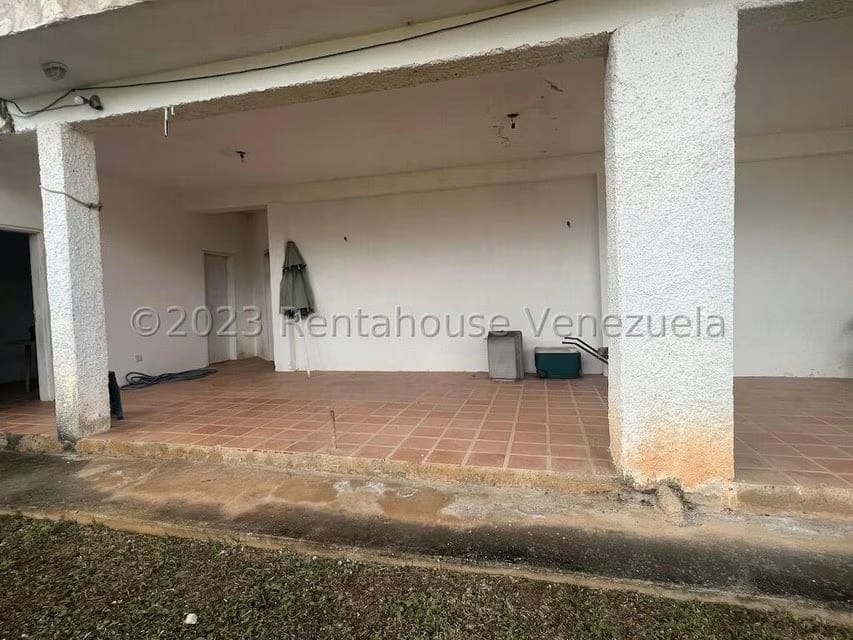 Casa (Multipes Niveles) en Venta en Parque Caiza, Distrito Metropolitano - 37