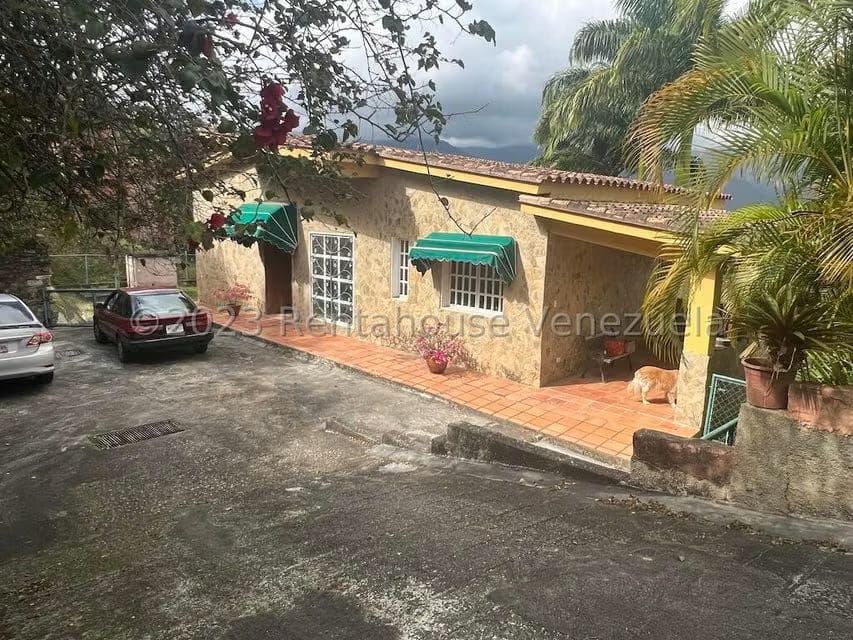 Casa (Multipes Niveles) en Venta en Parque Caiza, Distrito Metropolitano - 41