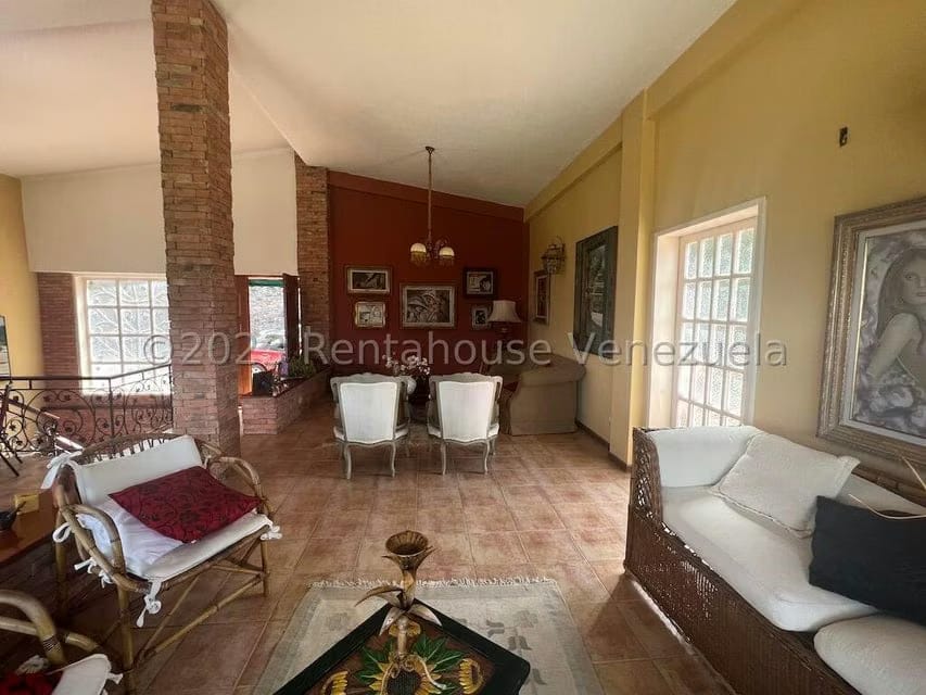 Casa (Multipes Niveles) en Venta en Parque Caiza, Distrito Metropolitano - 7
