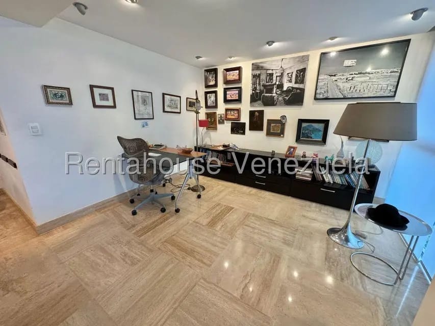 Apartamento (1 Nivel) en Venta en Lomas de Las Mercedes, Distrito Metropolitano - 10