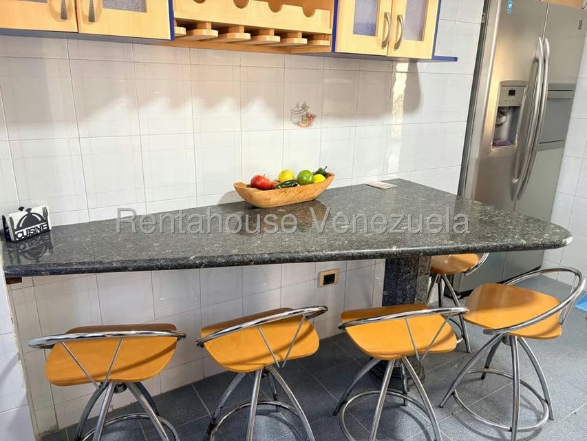 Apartamento (1 Nivel) en Alquiler en Terrazas del Avila, Distrito Metropolitano - 19