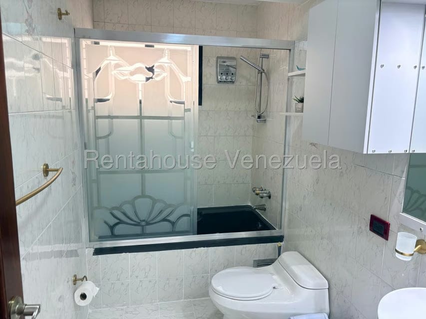 Apartamento (1 Nivel) en Alquiler en Terrazas del Avila, Distrito Metropolitano - 33
