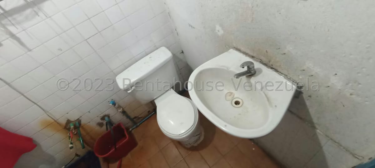 Comercial (Local Comercial) en Venta en La Limpia, Zulia - 18