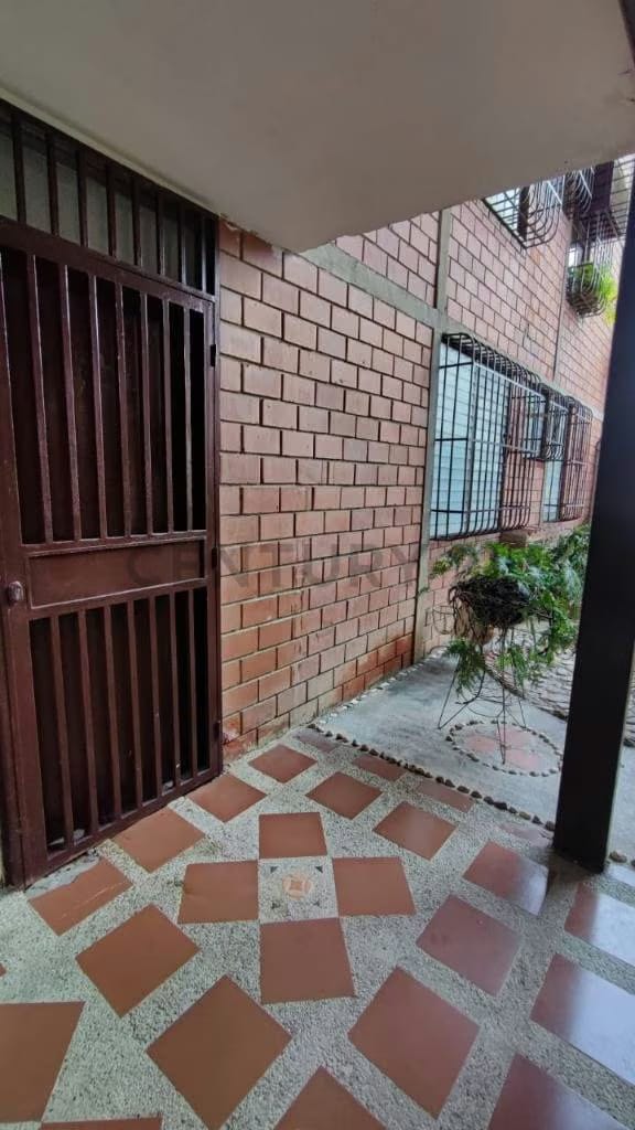 Se vende apartamento Conjunto Los Ruiceñores, Urb. El Marques, Guatire, - 4