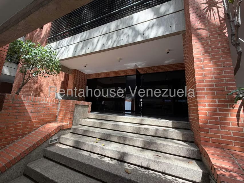 Apartamento (1 Nivel) en Alquiler en La Campiña, Distrito Metropolitano - 13