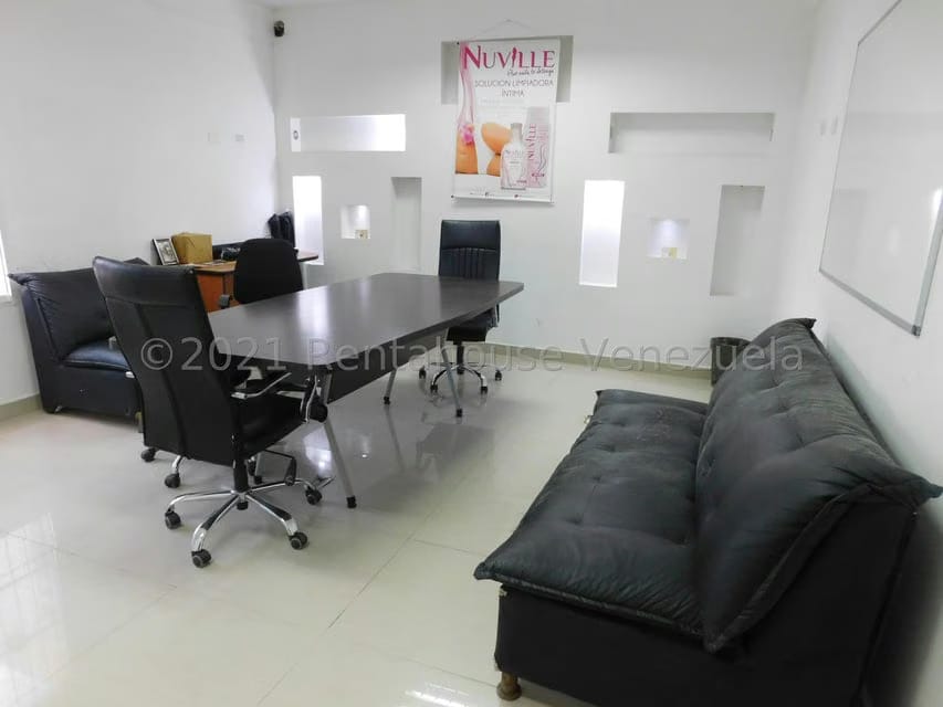 Comercial (Local Comercial) en Venta en Agua Viva, Lara - 2