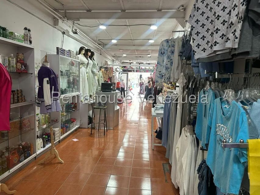 Comercial (Local Comercial) en Venta en Centro, Lara - 2