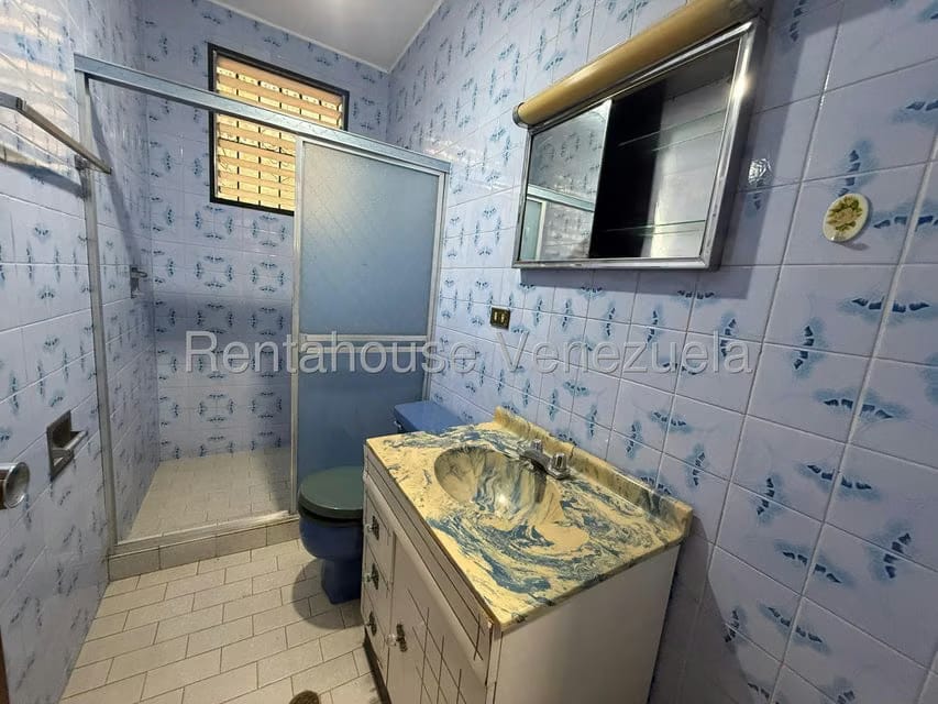 Casa (Duplex) en Venta en Guatire, Miranda - 13