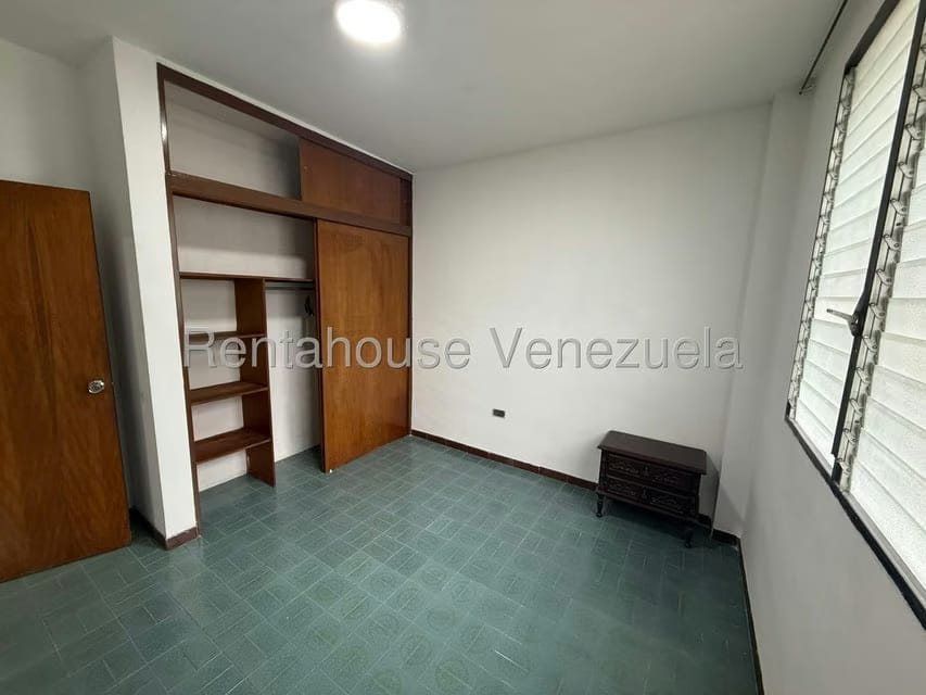 Casa (Duplex) en Venta en Guatire, Miranda - 10