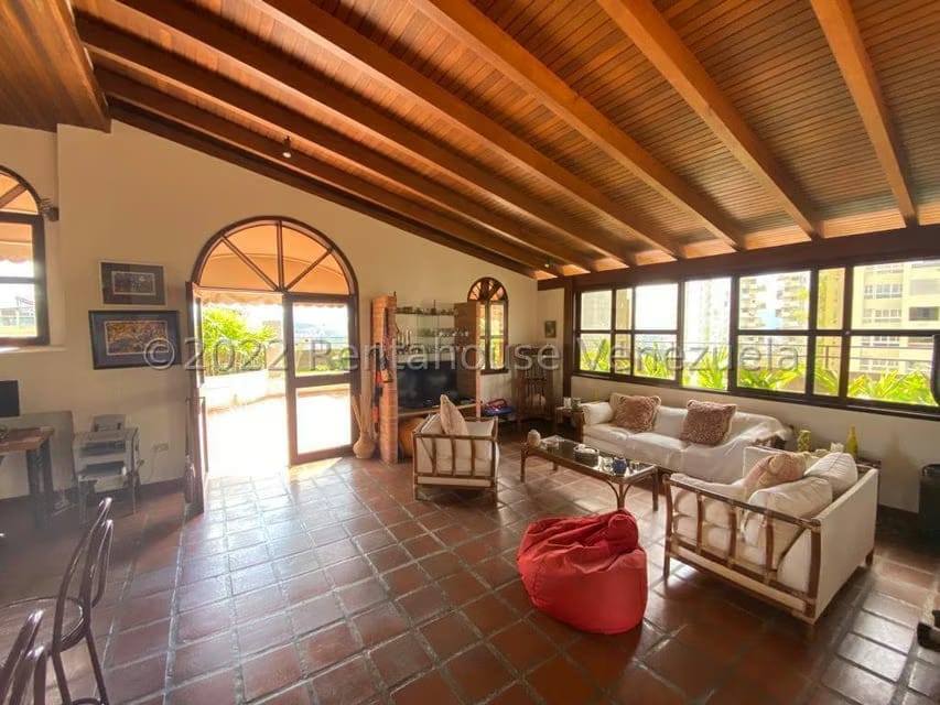 Apartamento (Duplex) en Venta en Los Naranjos del Cafetal, Distrito Metropolitano - 27