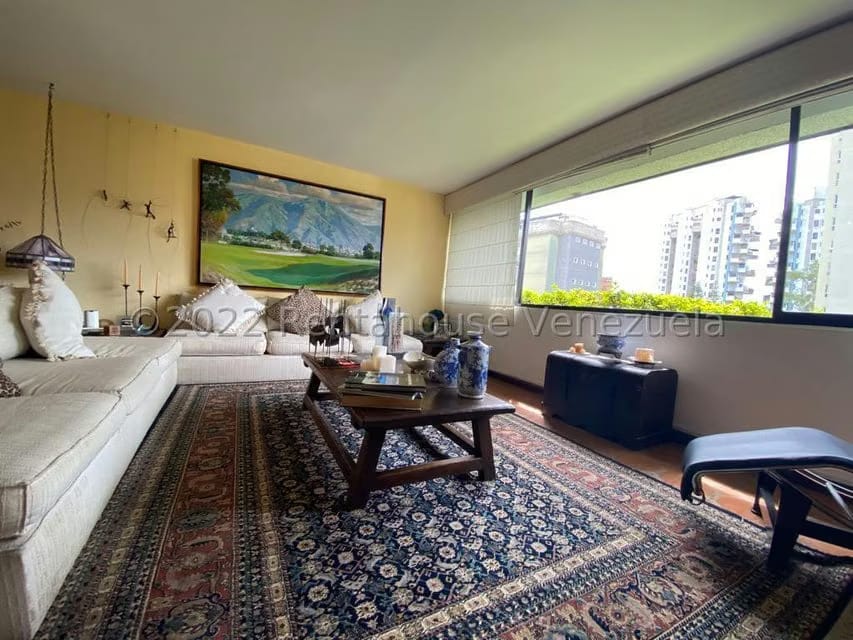Apartamento (Duplex) en Venta en Los Naranjos del Cafetal, Distrito Metropolitano - 9