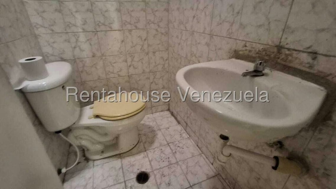 Comercial (Oficina) en Alquiler en Centro, Lara - 7