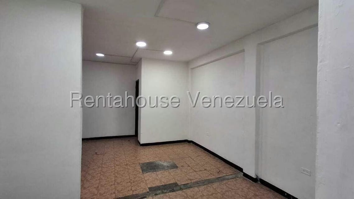 Comercial (Oficina) en Alquiler en Centro, Lara - 9