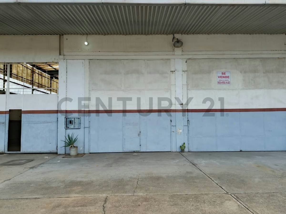 En Venta Galpón - 2