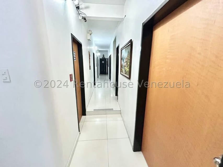 Negocios y Empresas (Servicios) en Venta en Centro, Lara - 13