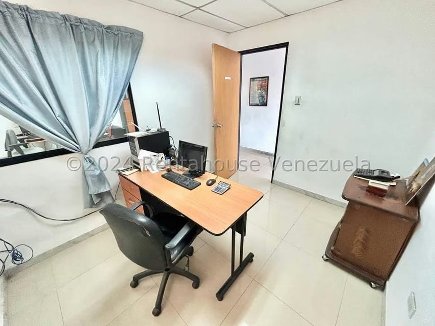 Negocios y Empresas (Servicios) en Venta en Centro, Lara - 25