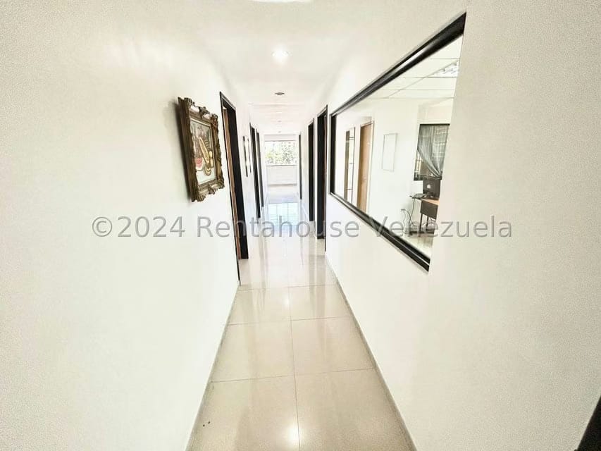 Negocios y Empresas (Servicios) en Venta en Centro, Lara - 29