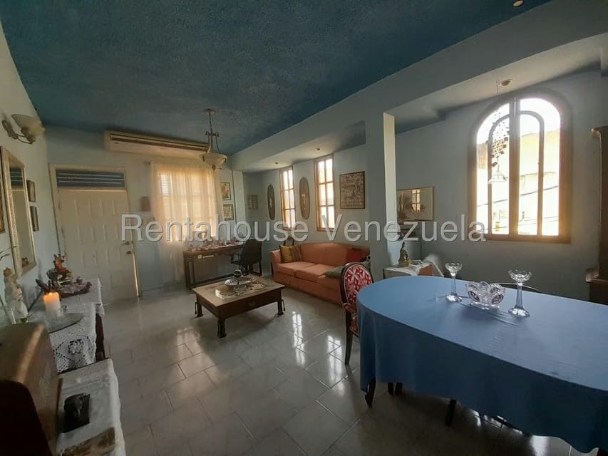 Casa (Colonial) en Venta en Porlamar, Nueva Esparta - 12