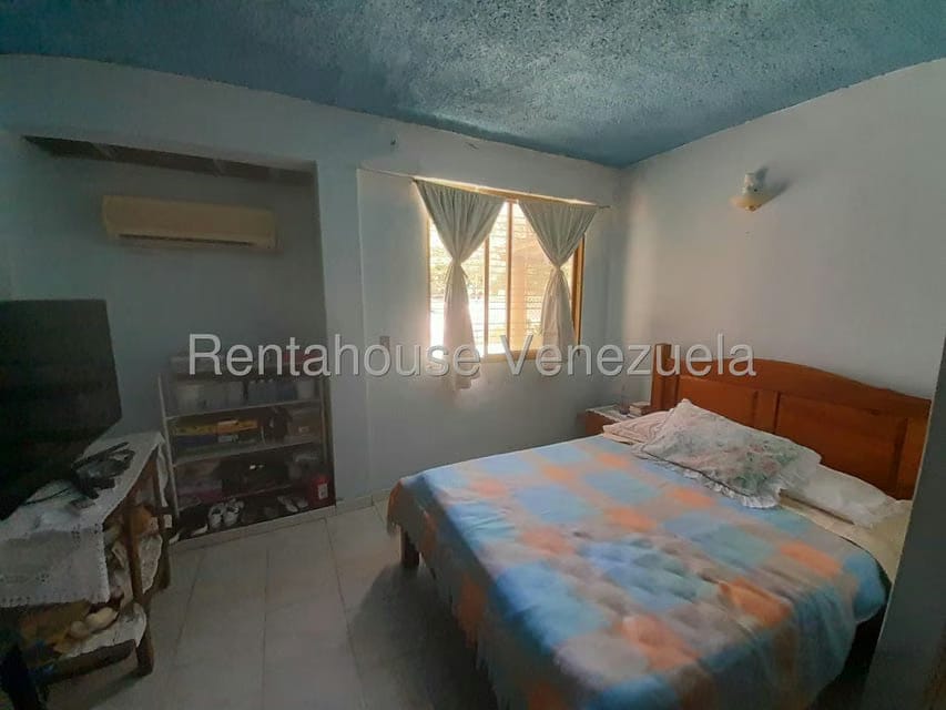 Casa (Colonial) en Venta en Porlamar, Nueva Esparta - 16