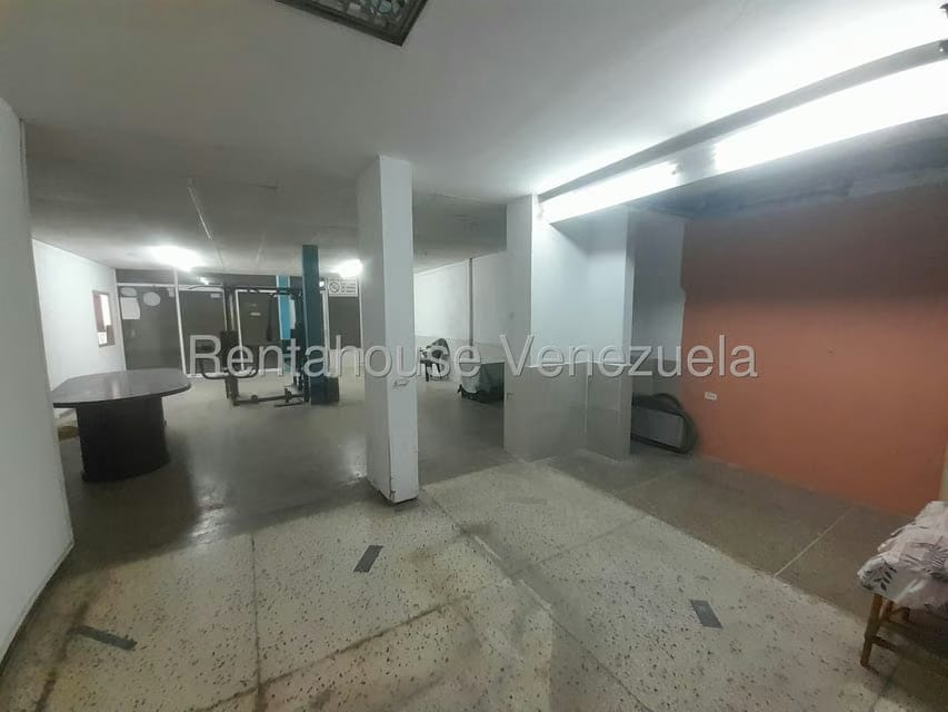 Casa (Colonial) en Venta en Porlamar, Nueva Esparta - 32