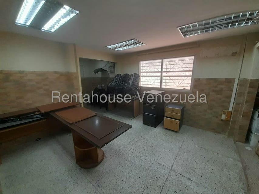 Casa (Colonial) en Venta en Porlamar, Nueva Esparta - 34