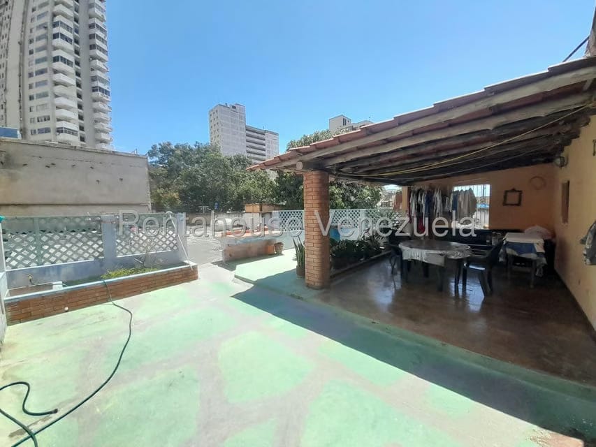 Casa (Colonial) en Venta en Porlamar, Nueva Esparta - 40