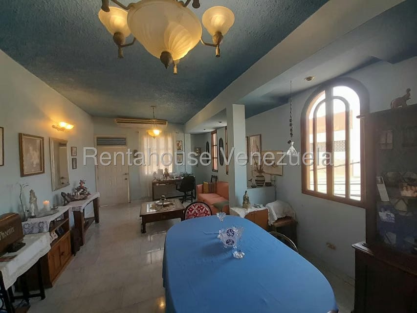 Casa (Colonial) en Venta en Porlamar, Nueva Esparta - 5