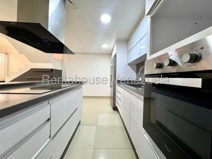 Townhouse (Duplex) en Venta en Bosques de la Lagunita, Distrito Metropolitano - 13