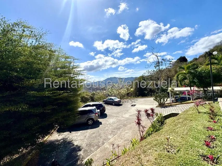 Townhouse (Duplex) en Venta en Bosques de la Lagunita, Distrito Metropolitano - 3