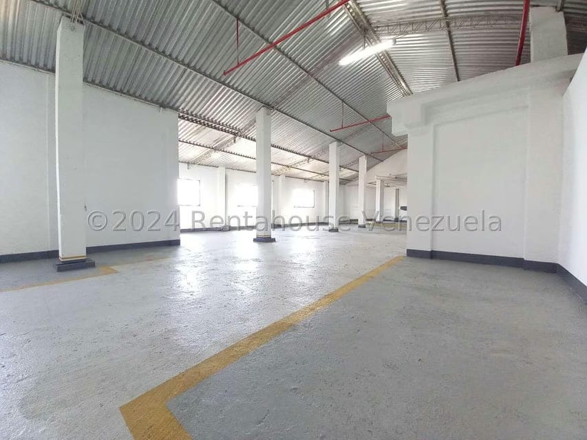 Comercial (Galpon - Deposito) en Alquiler en Mariche, Distrito Metropolitano - 11