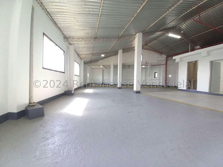 Comercial (Galpon - Deposito) en Alquiler en Mariche, Distrito Metropolitano - 10