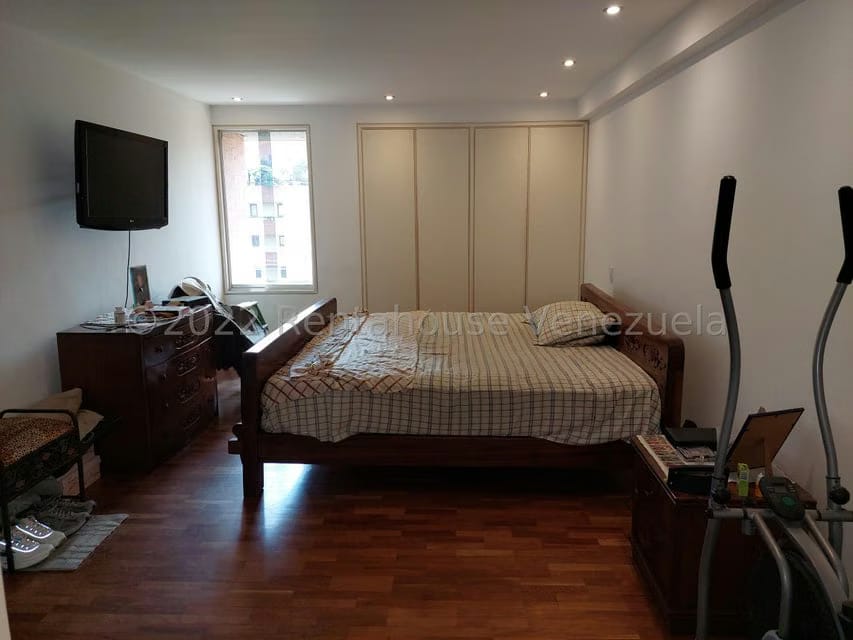 Apartamento (1 Nivel) en Venta en Campo Alegre, Distrito Metropolitano - 13