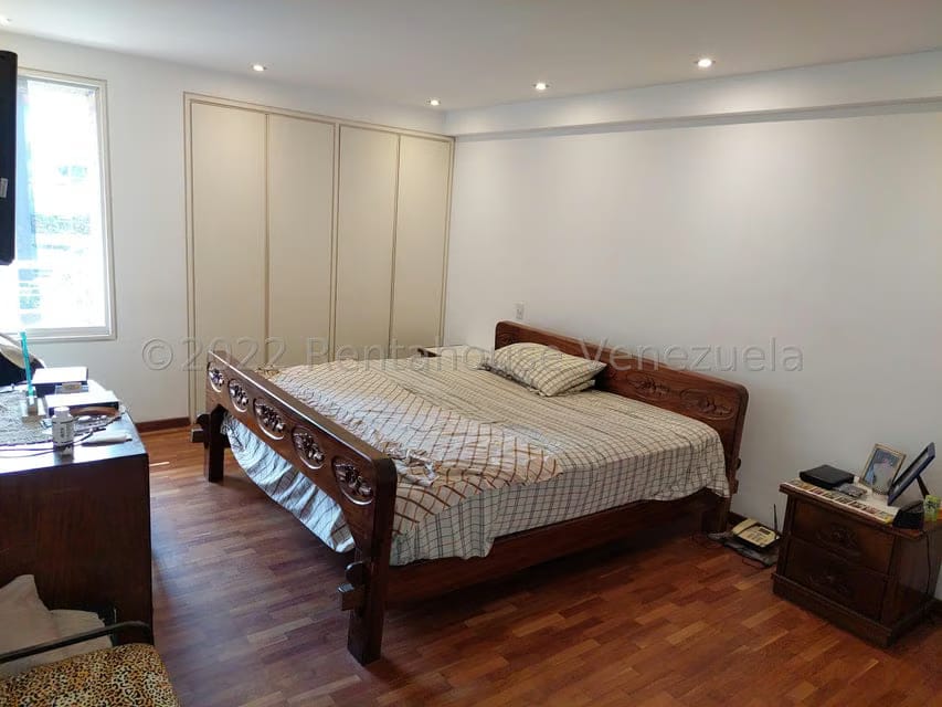 Apartamento (1 Nivel) en Venta en Campo Alegre, Distrito Metropolitano - 10