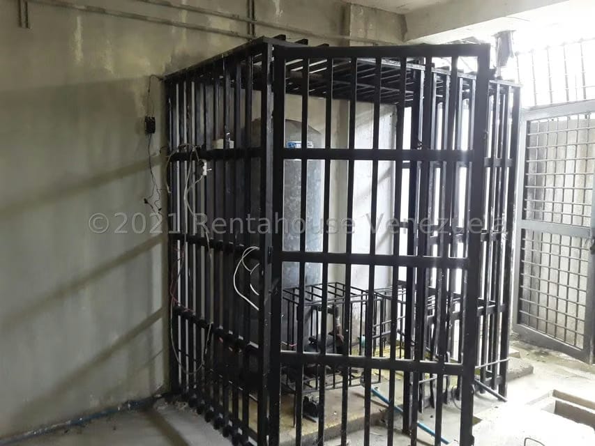 Comercial (Local Comercial) en Venta en Las Morochas, Zulia - 4