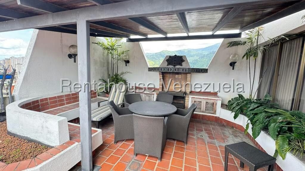 Apartamento (1 Nivel) en Venta en San Bernardino, Distrito Metropolitano - 42