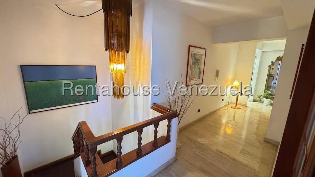 Apartamento (1 Nivel) en Venta en San Bernardino, Distrito Metropolitano - 45