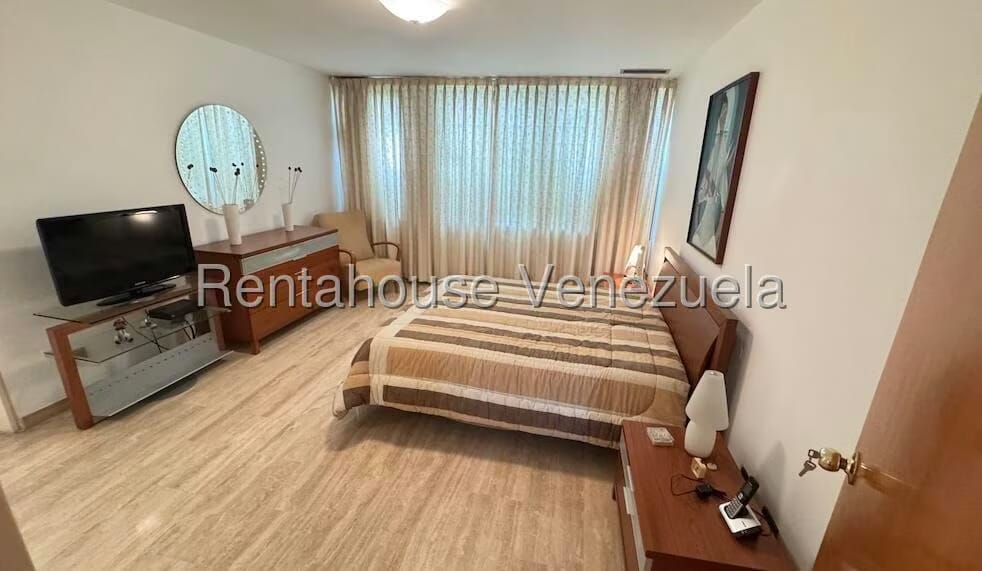 Apartamento (1 Nivel) en Venta en San Bernardino, Distrito Metropolitano - 54