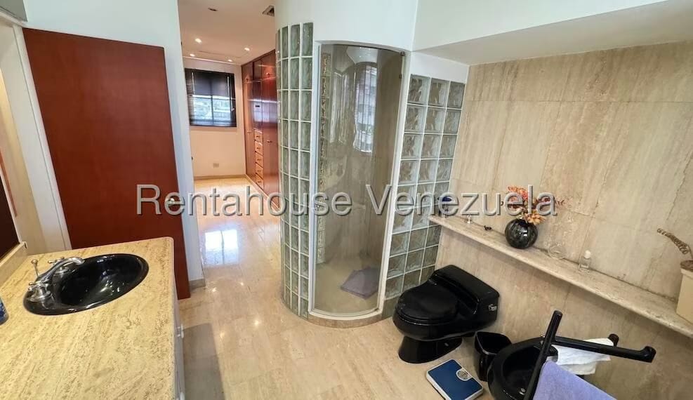 Apartamento (1 Nivel) en Venta en San Bernardino, Distrito Metropolitano - 62