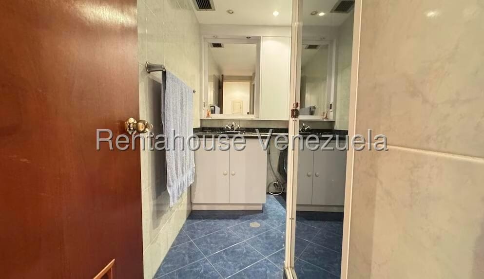 Apartamento (1 Nivel) en Venta en San Bernardino, Distrito Metropolitano - 64