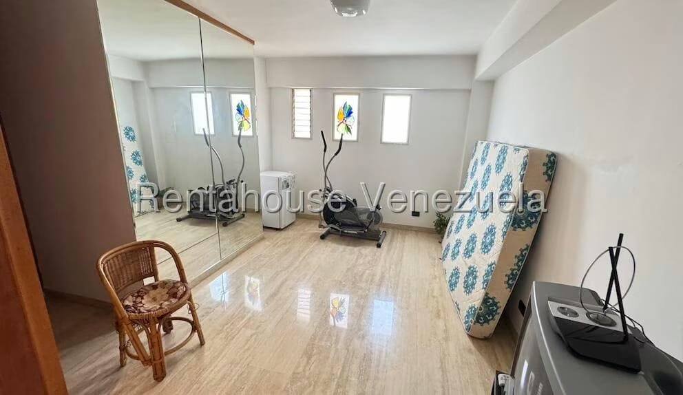 Apartamento (1 Nivel) en Venta en San Bernardino, Distrito Metropolitano - 68