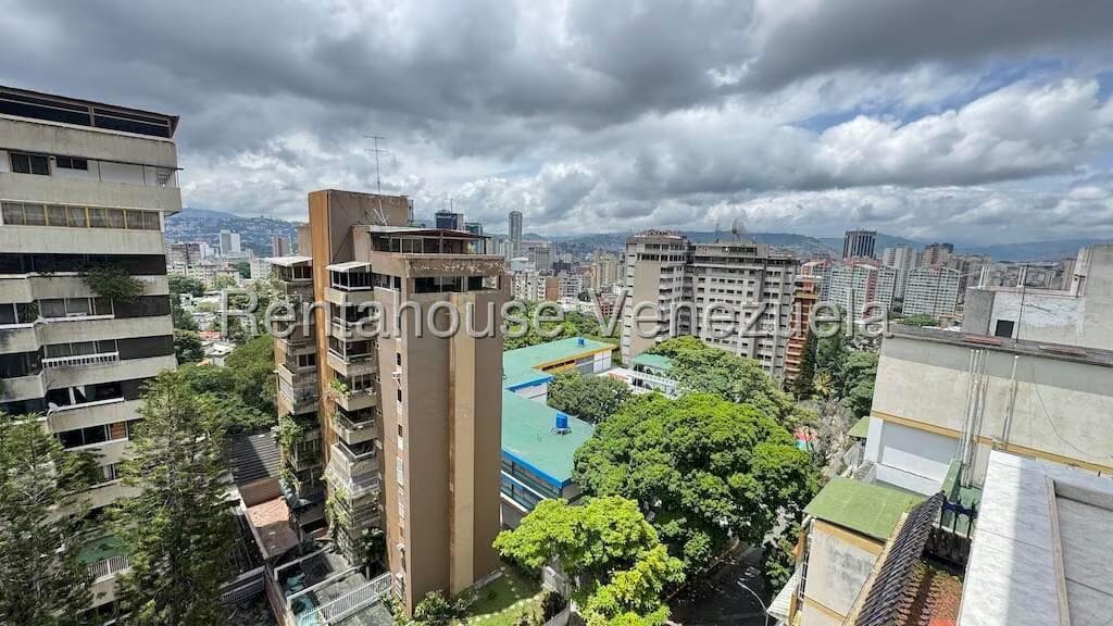 Apartamento (1 Nivel) en Venta en San Bernardino, Distrito Metropolitano - 75