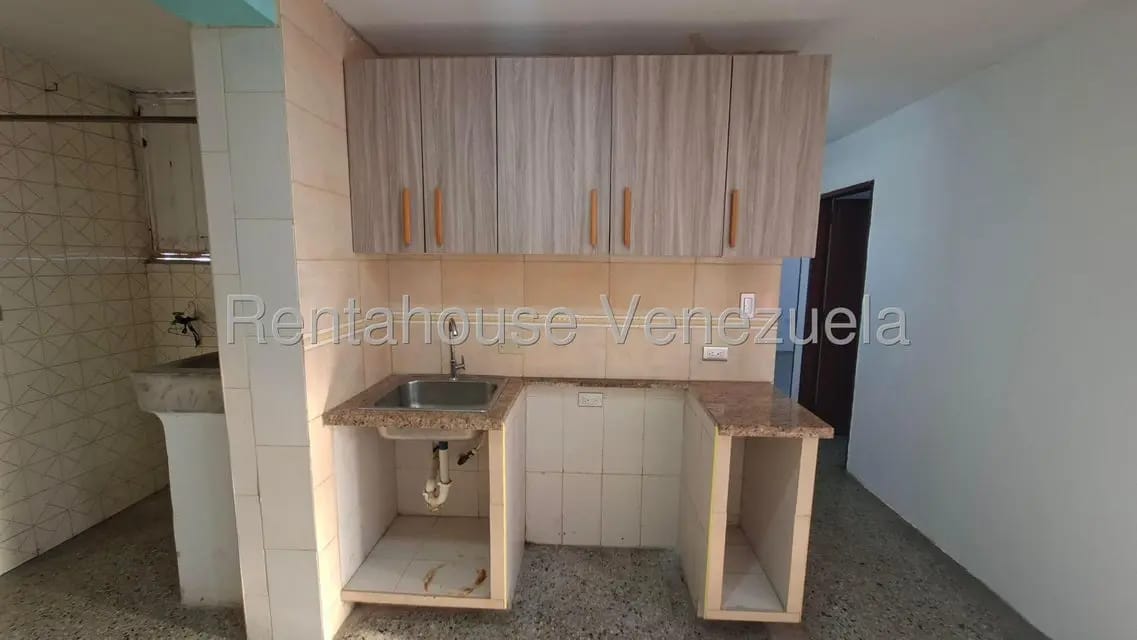 Apartamento (1 Nivel) en Venta en Zona Oeste, Lara - 7