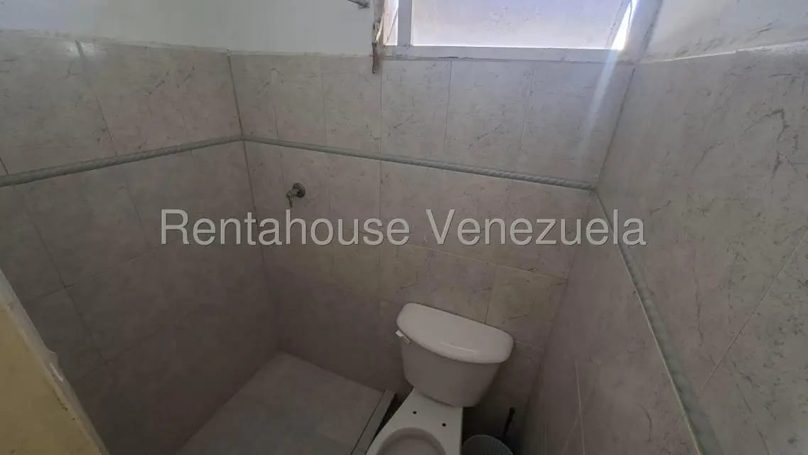 Apartamento (1 Nivel) en Venta en Zona Oeste, Lara - 9