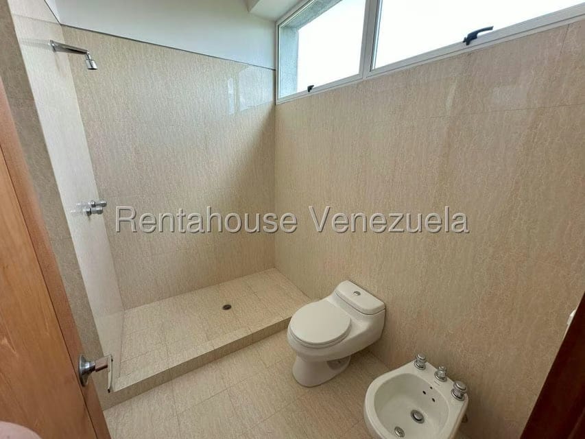 Apartamento (1 Nivel) en Venta en Mirador de Los Campitos I, Distrito Metropolitano - 20