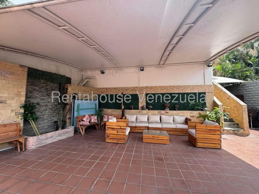 Casa (Multipes Niveles) en Venta en El Marques, Distrito Metropolitano
