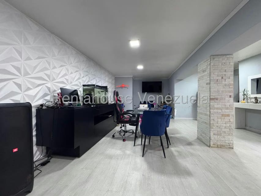 Casa (Multipes Niveles) en Venta en El Marques, Distrito Metropolitano - 32