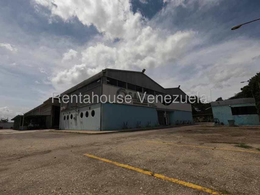Comercial (Local Comercial) en Venta en Zona Industrial 2, Lara