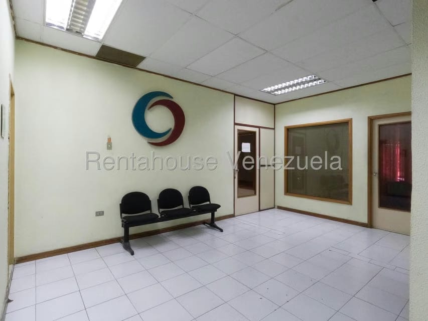 Comercial (Local Comercial) en Venta en Zona Industrial 2, Lara - 11
