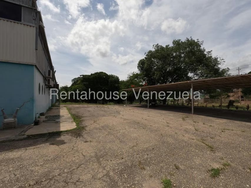 Comercial (Local Comercial) en Venta en Zona Industrial 2, Lara - 4